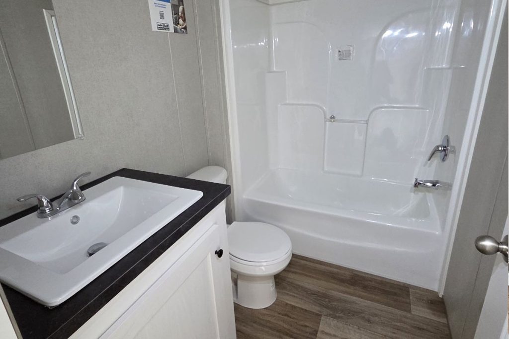 homes-bathroom
