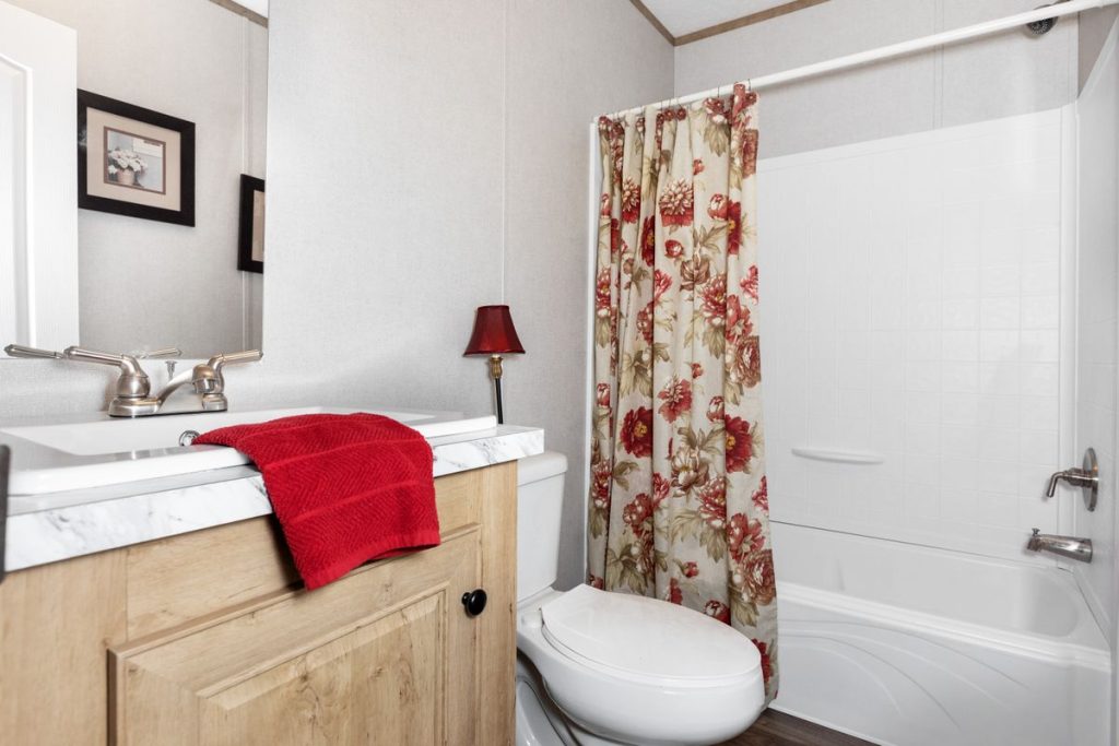 homes-bathroom2